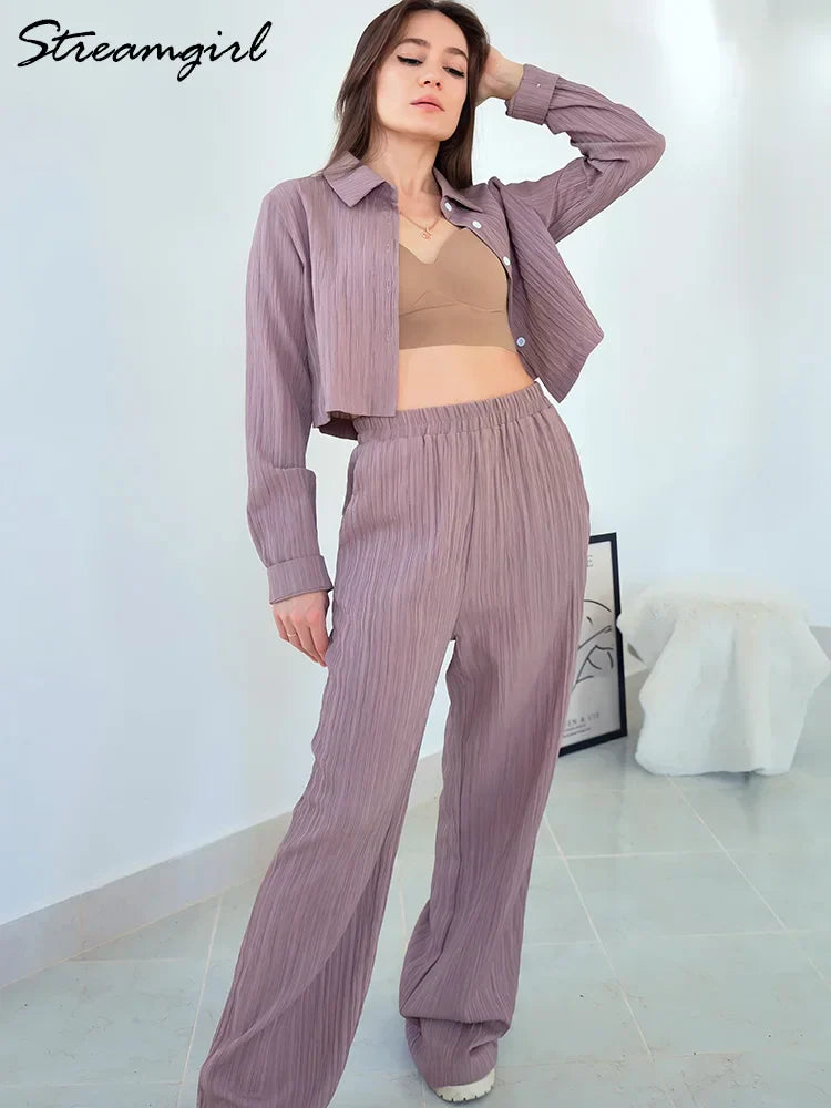 Versatile Crop Top and Pants Combination for Women