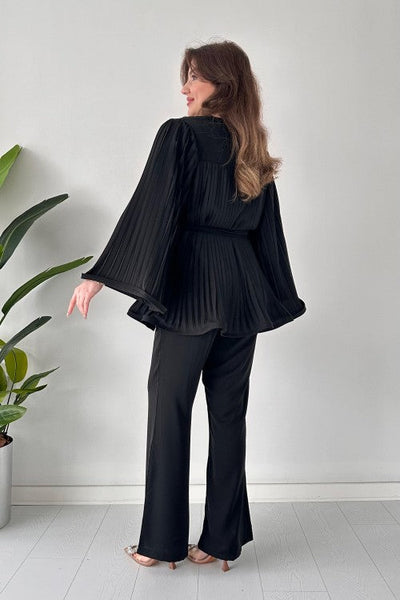 Jenna - Pleated Flared Top and Pants Set